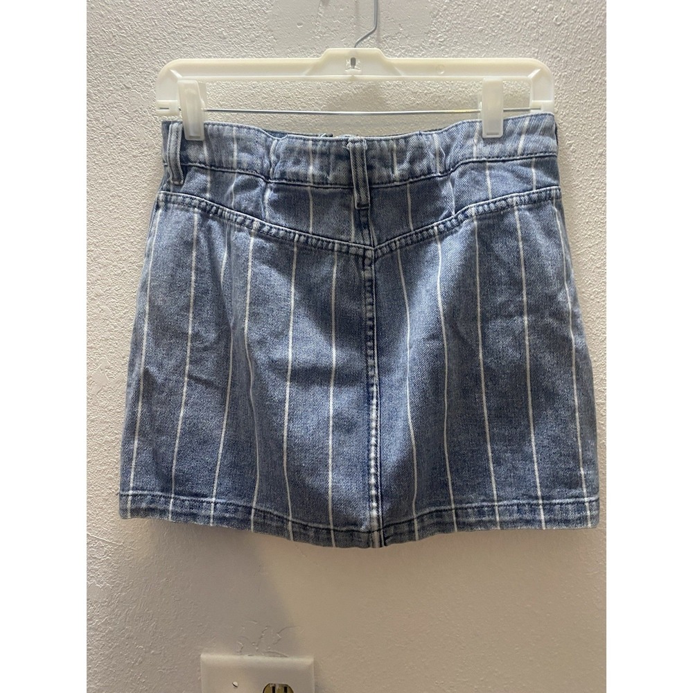 PacSun vintage Women's Size 27 Blue White Pinstripe Denim Mini Skirt Y2K Casual - Picture 2 of 6